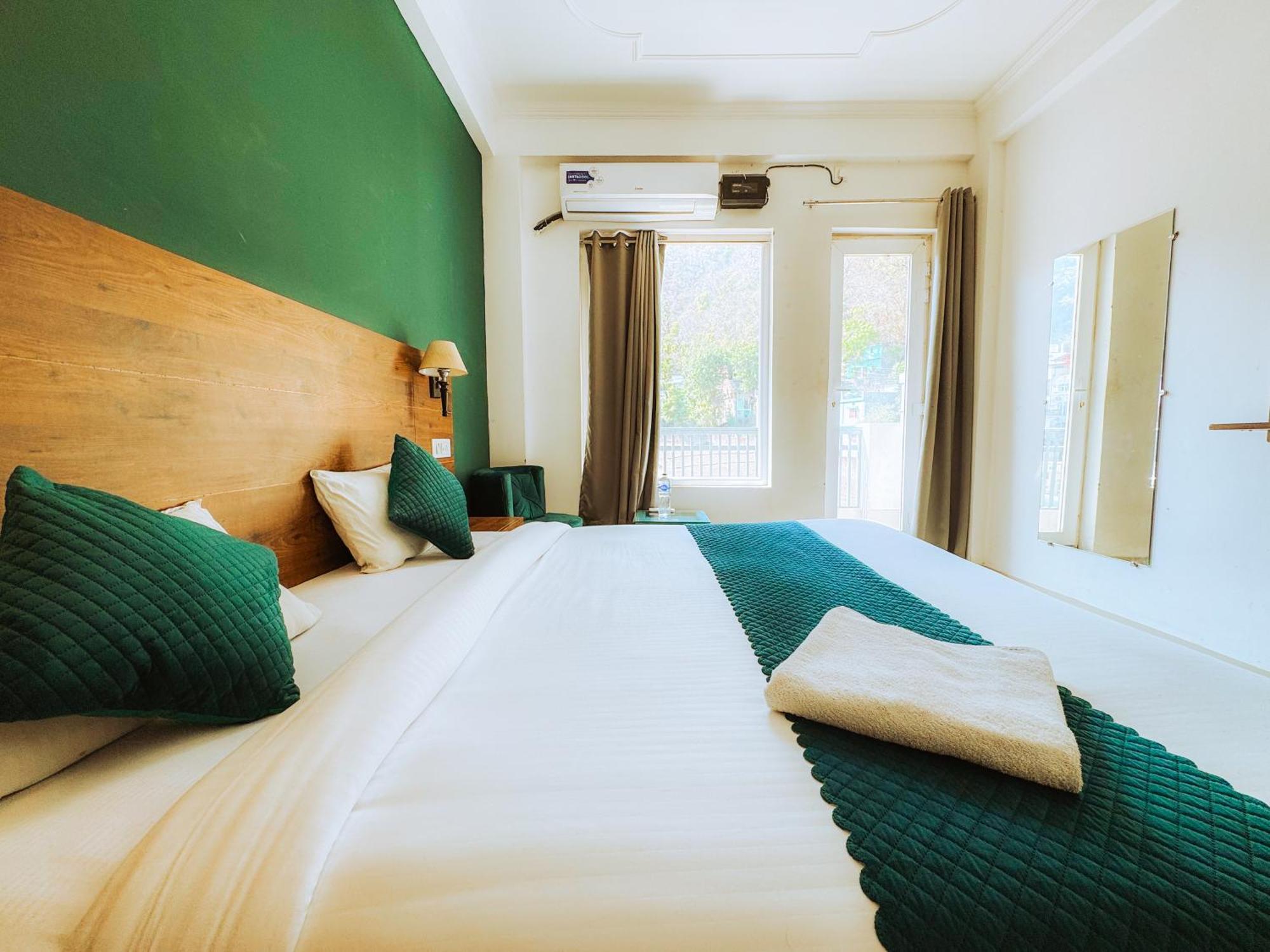 Hot - House Of Travellers, Rishikesh Ostello Esterno foto